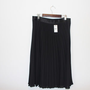 Express Skirts - Black pleated skirt Express Skirts - Black pleated skirt